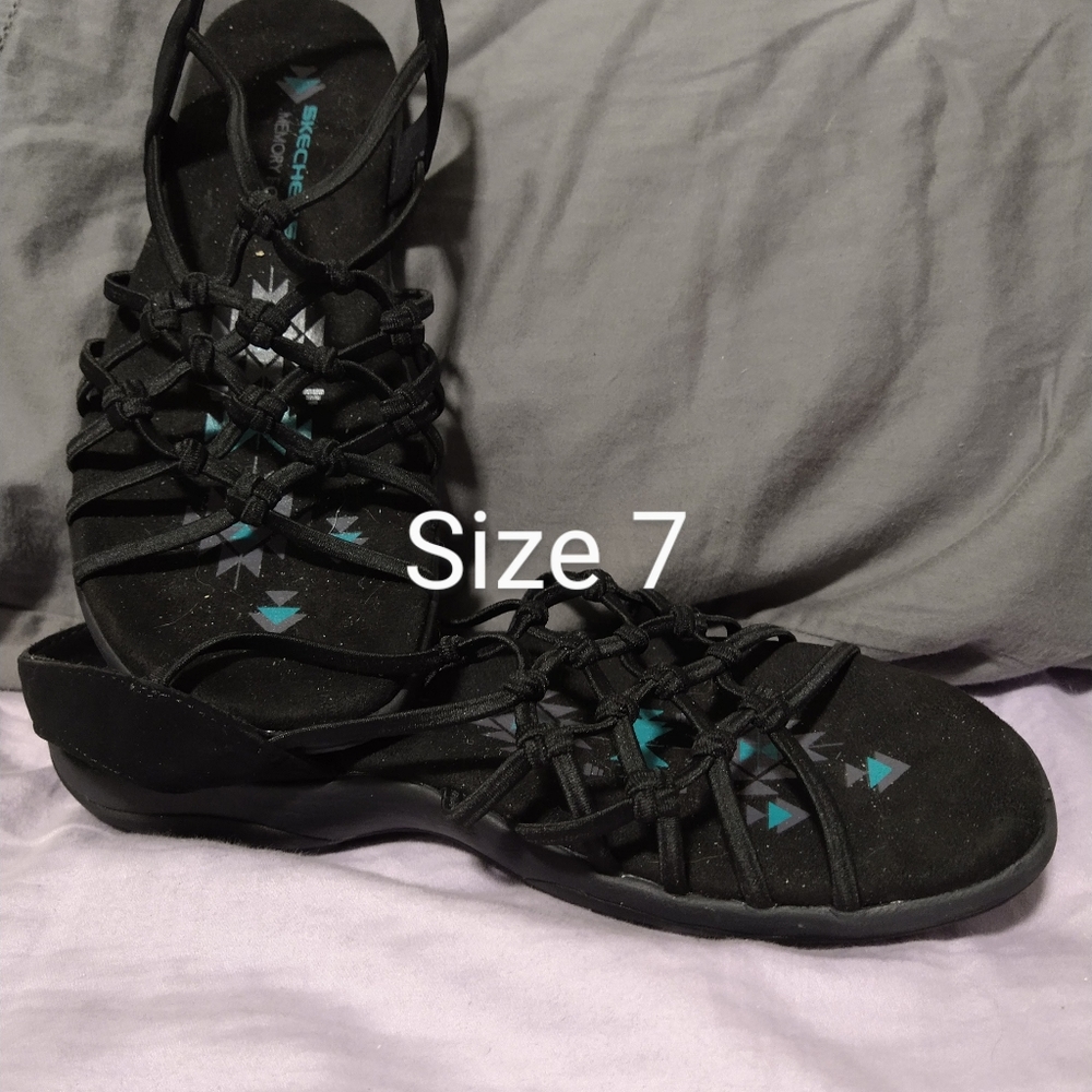 Skechers Raggae Slim size 7 black